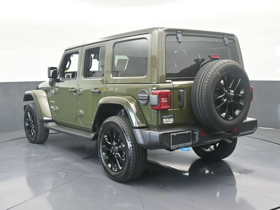 2024 Jeep JL Wrangler - Image 4 of 12