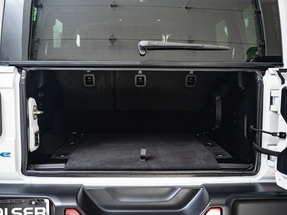 2024 Jeep JL Wrangler - Image 17 of 21