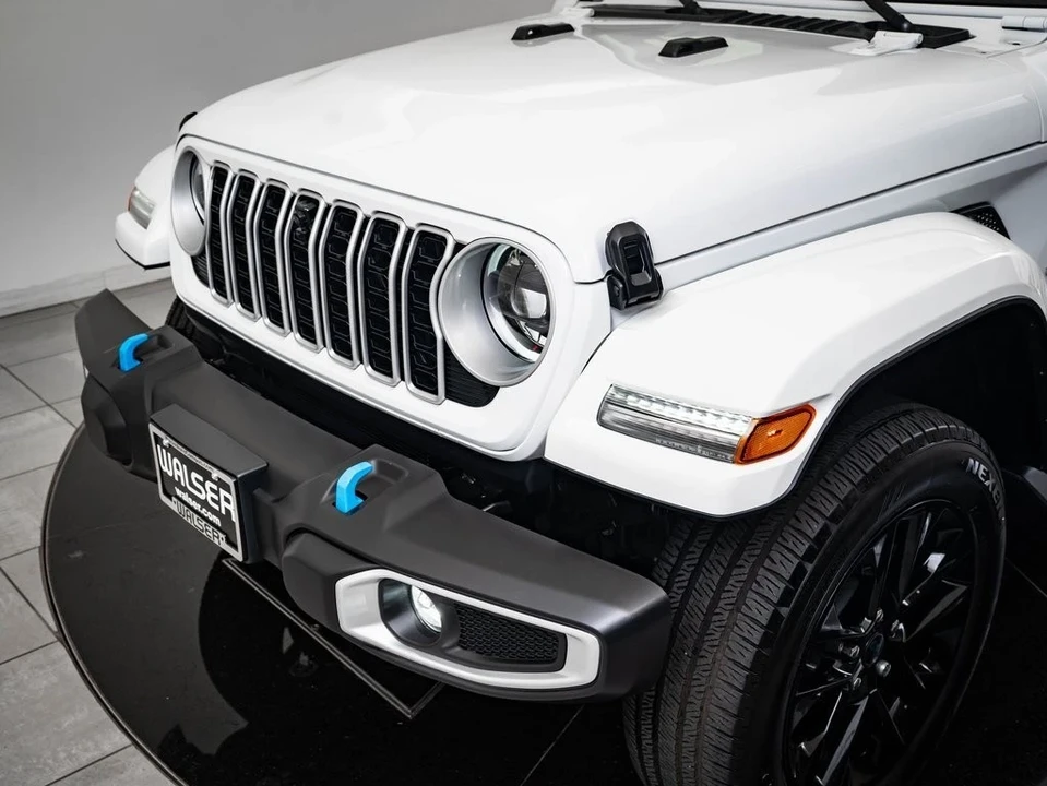 2024 Jeep JL Wrangler - Image 3 of 21
