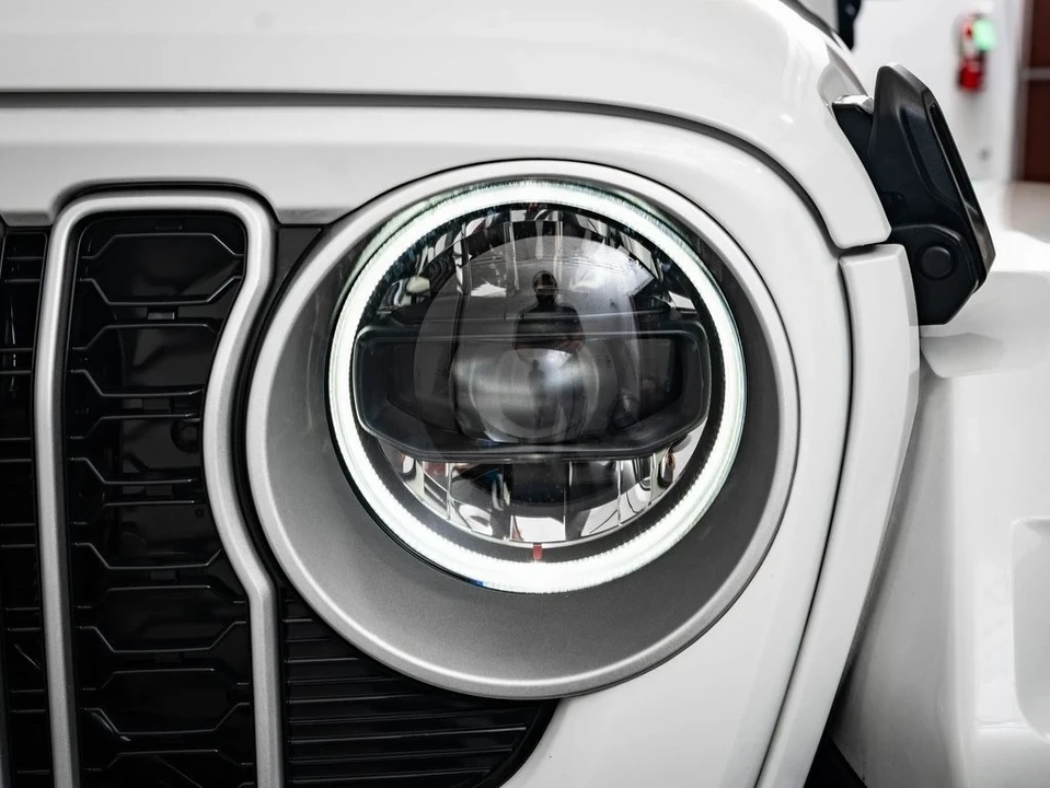 2024 Jeep JL Wrangler - Image 14 of 21