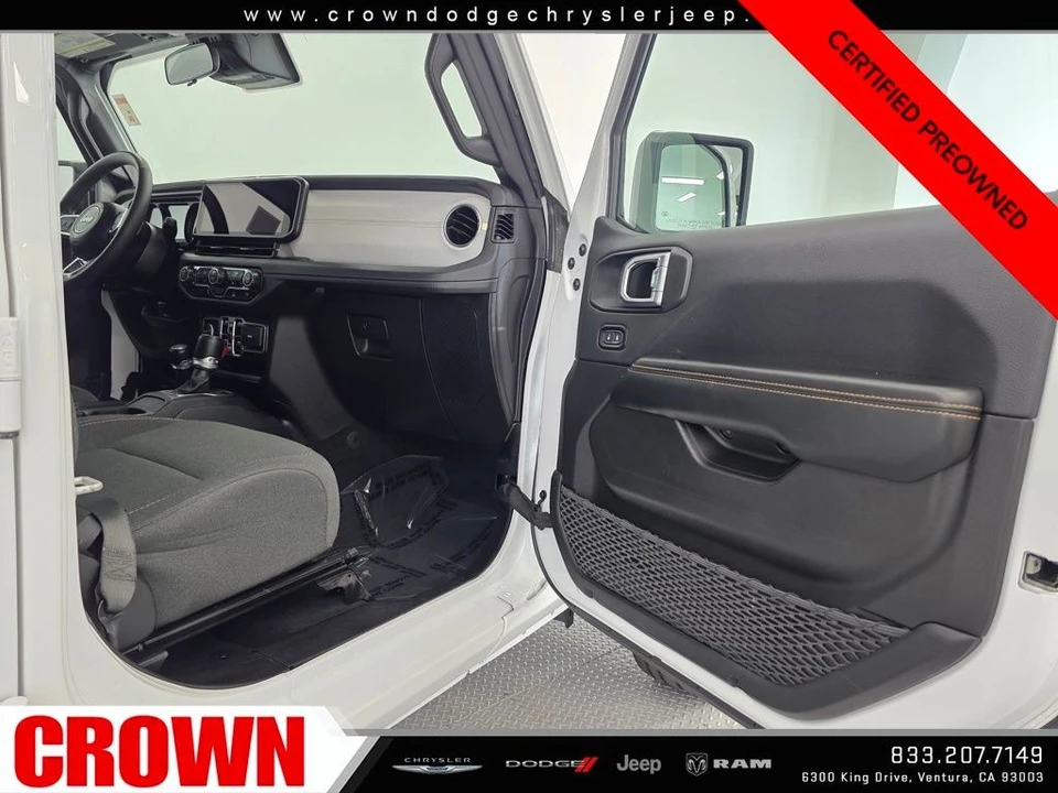 2024 Jeep JL Wrangler - Image 11 of 12