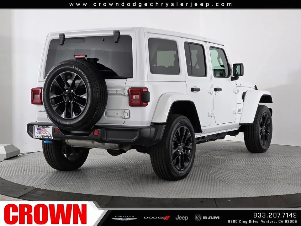 2024 Jeep JL Wrangler - Image 7 of 12