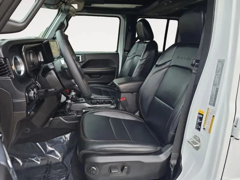 2024 Jeep JL Wrangler - Image 9 of 12