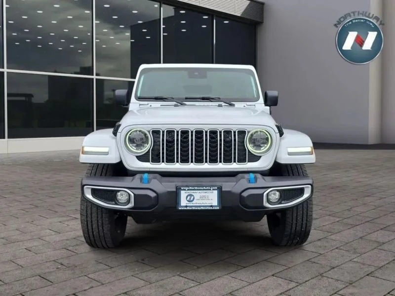 2024 Jeep JL Wrangler - Image 8 of 12
