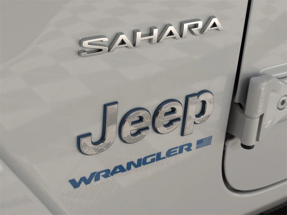 2024 Jeep JL Wrangler - Image 5 of 12