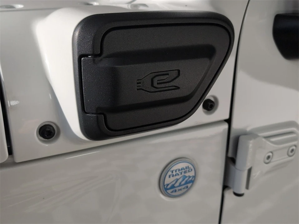 2024 Jeep JL Wrangler - Image 11 of 12