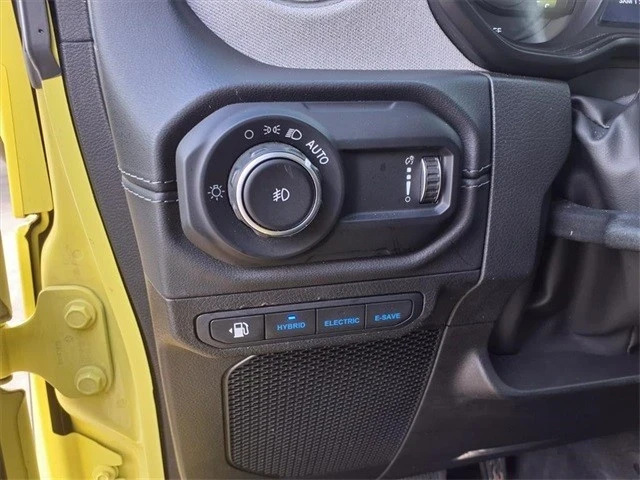 2024 Jeep JL Wrangler - Image 17 of 21