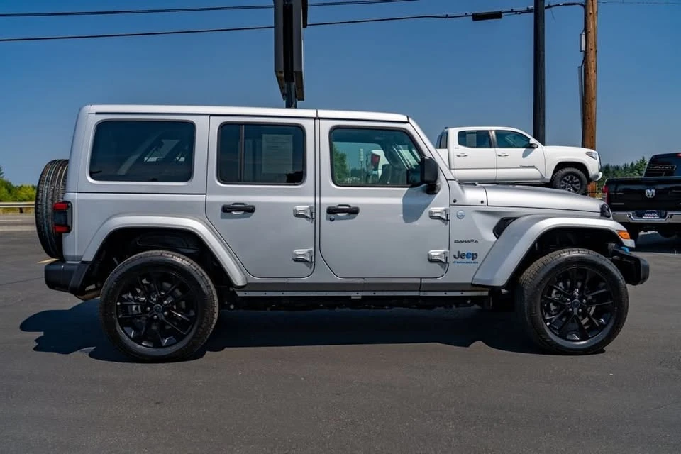 2024 Jeep JL Wrangler - Image 7 of 10