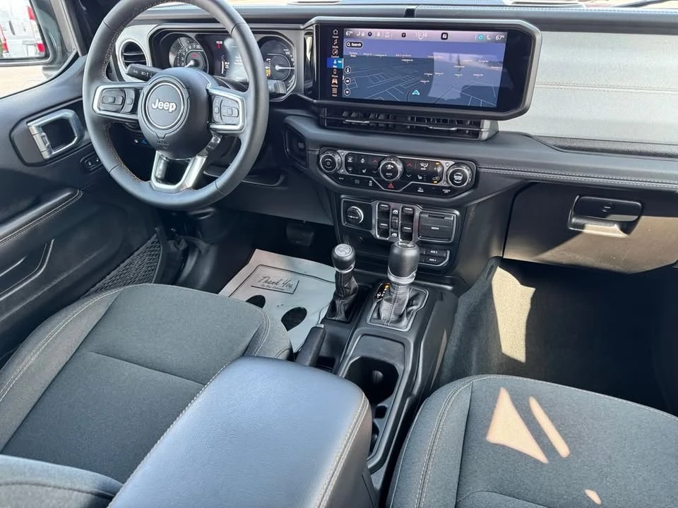 2024 Jeep JL Wrangler - Image 12 of 20