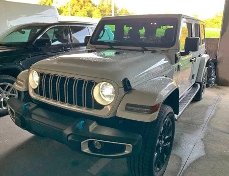 2024 Jeep Wrangler Sahara 4xe