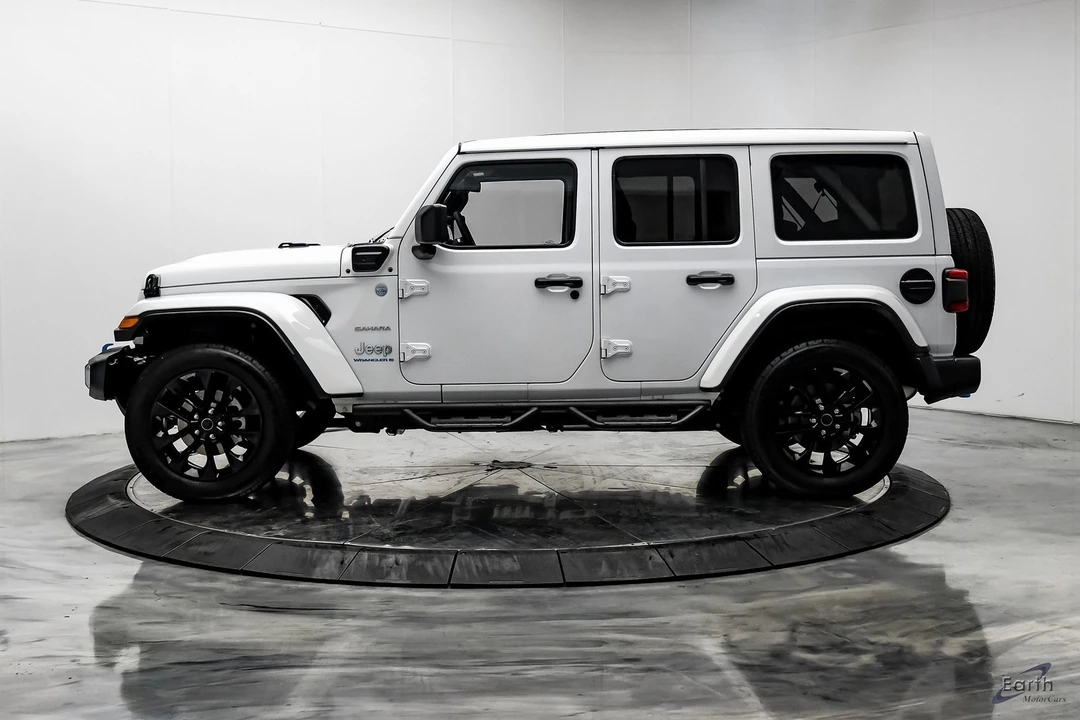 2024 Jeep JL Wrangler - Image 5 of 12