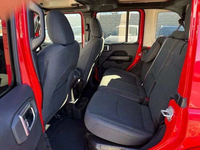 2024 Jeep JL Wrangler - Image 18 of 21