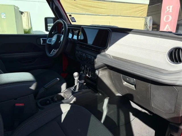 2024 Jeep JL Wrangler - Image 16 of 21