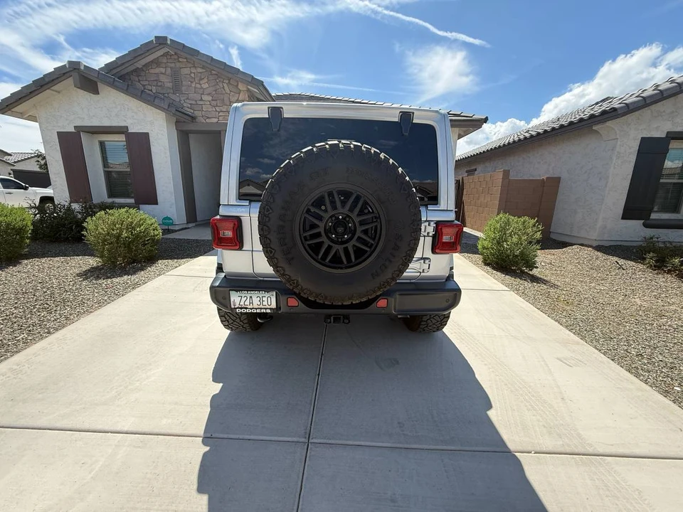 2024 Jeep JL Wrangler - Image 7 of 11