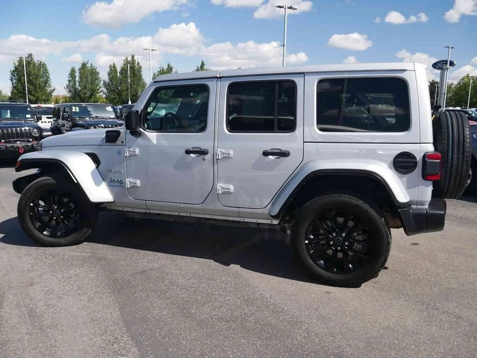 2024 Jeep JL Wrangler - Image 9 of 20