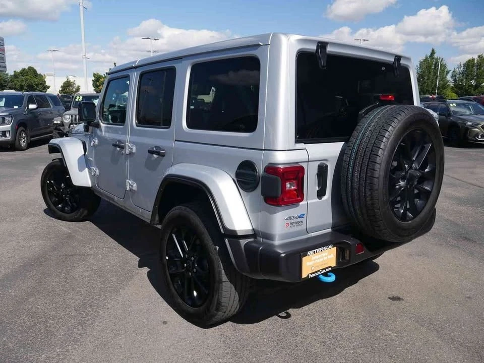 2024 Jeep JL Wrangler - Image 10 of 20