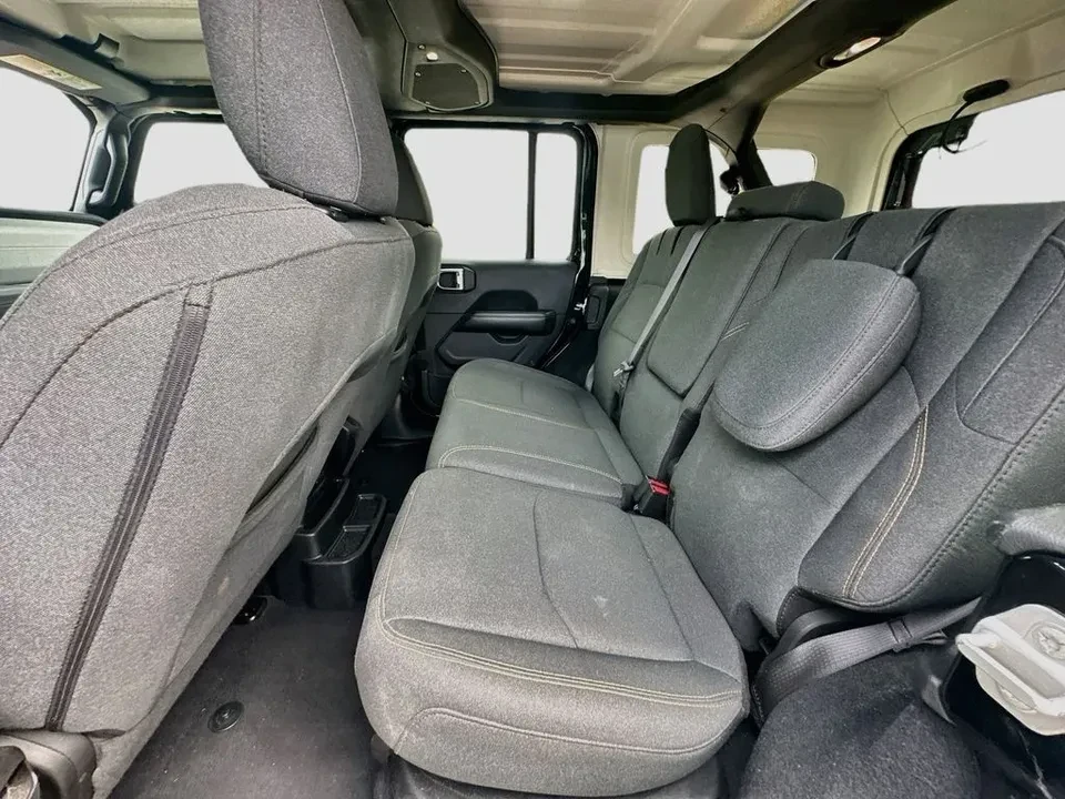 2024 Jeep JL Wrangler - Image 6 of 6