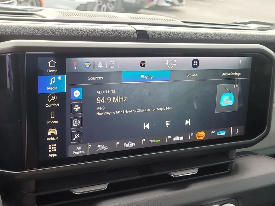 2024 Jeep JL Wrangler - Image 19 of 21