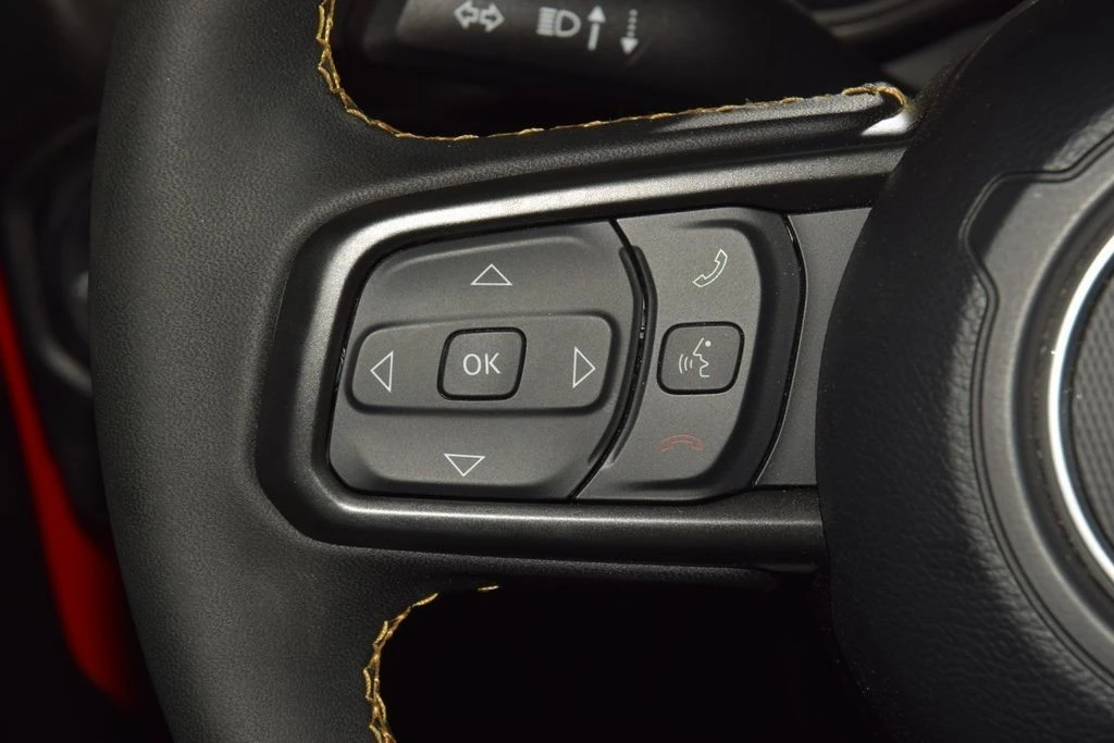 2024 Jeep JL Wrangler - Image 29 of 31
