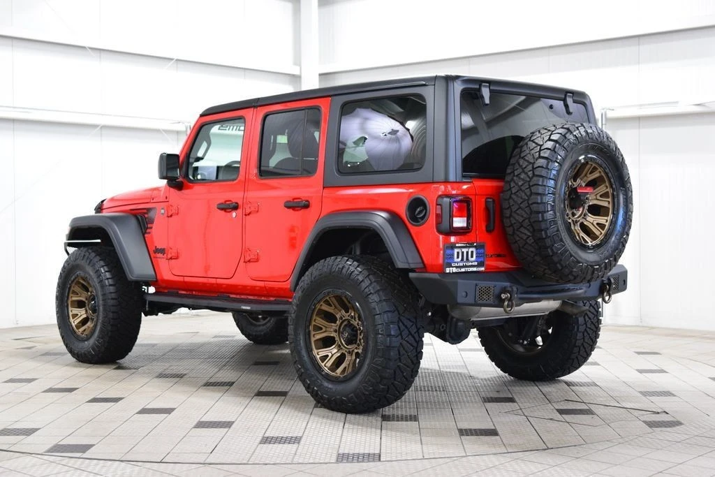 2024 Jeep JL Wrangler - Image 5 of 31