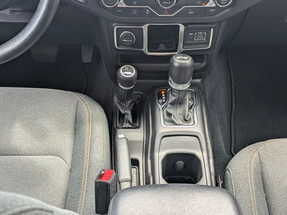 2024 Jeep JL Wrangler - Image 22 of 30