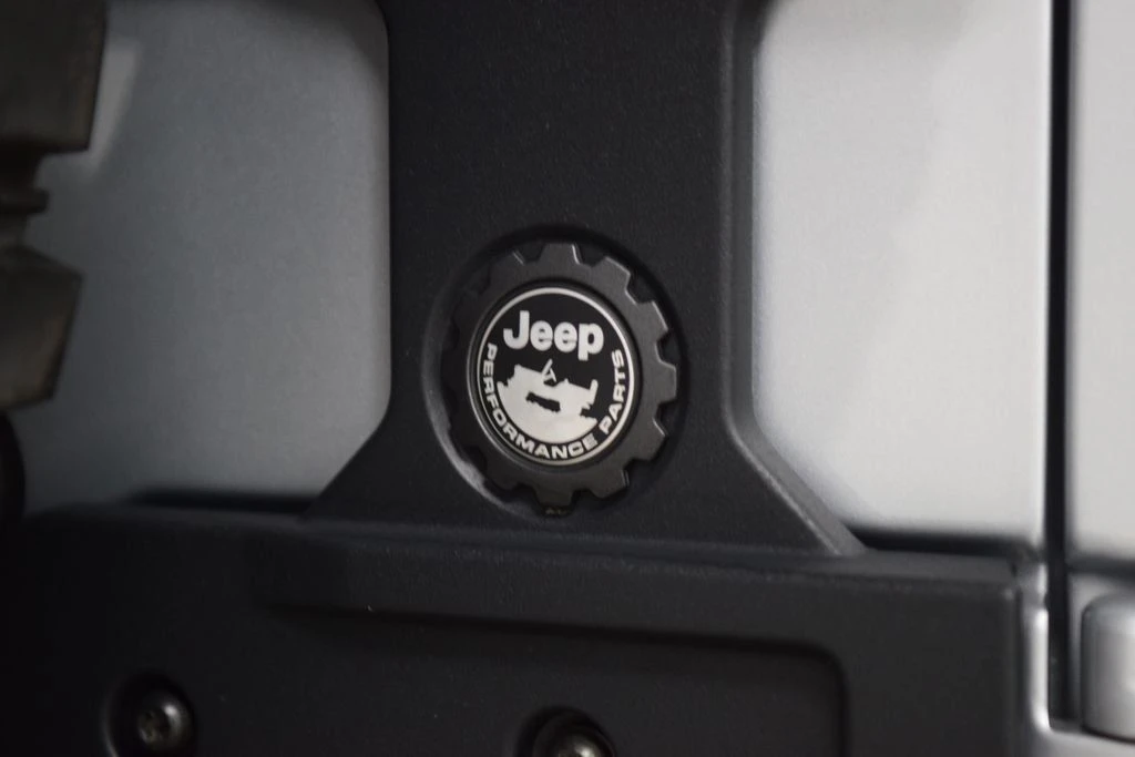 2024 Jeep JL Wrangler - Image 19 of 31