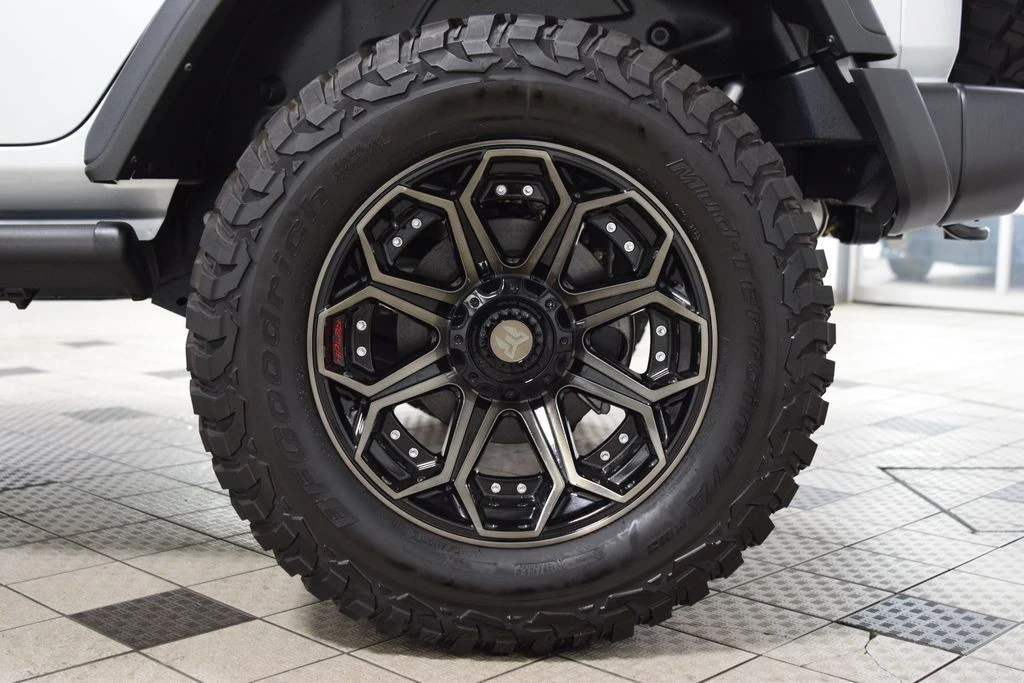 2024 Jeep JL Wrangler - Image 24 of 31