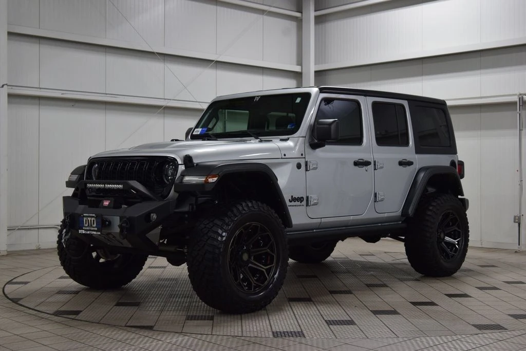 2024 Jeep JL Wrangler - Image 2 of 31