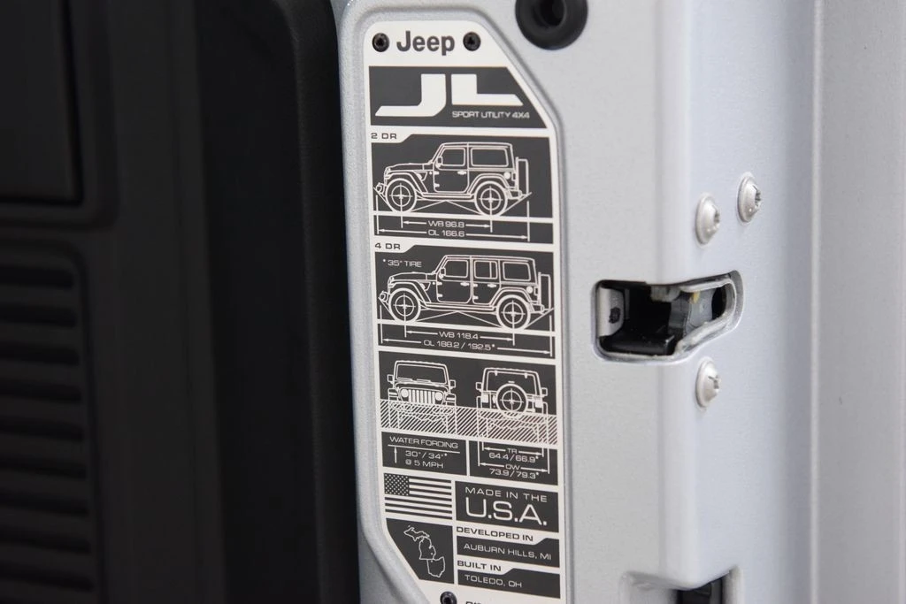 2024 Jeep JL Wrangler - Image 22 of 31