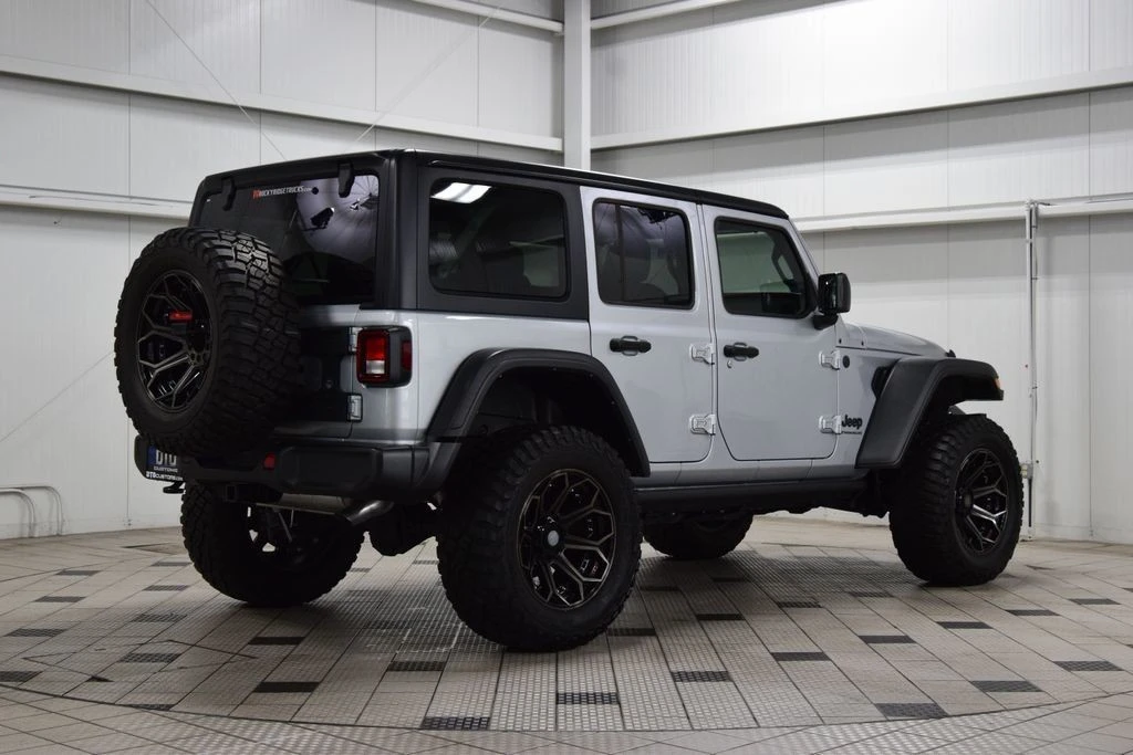 2024 Jeep JL Wrangler - Image 6 of 31