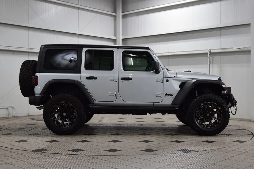 2024 Jeep JL Wrangler - Image 7 of 31