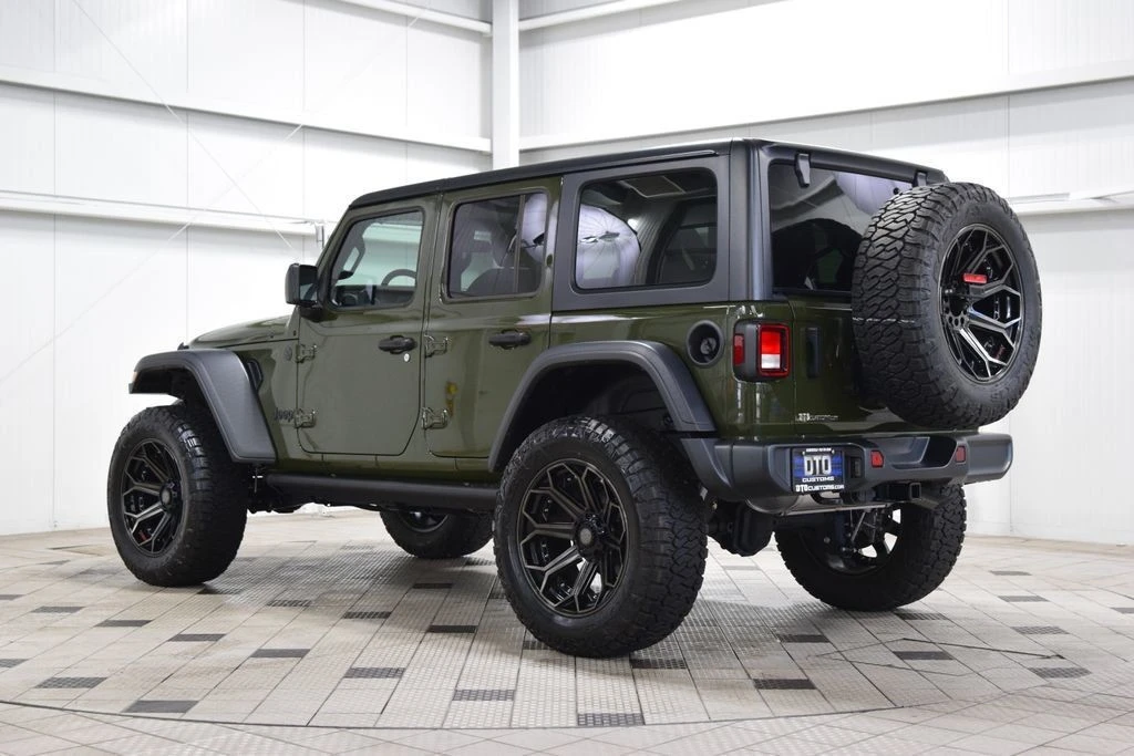 2024 Jeep JL Wrangler - Image 5 of 31