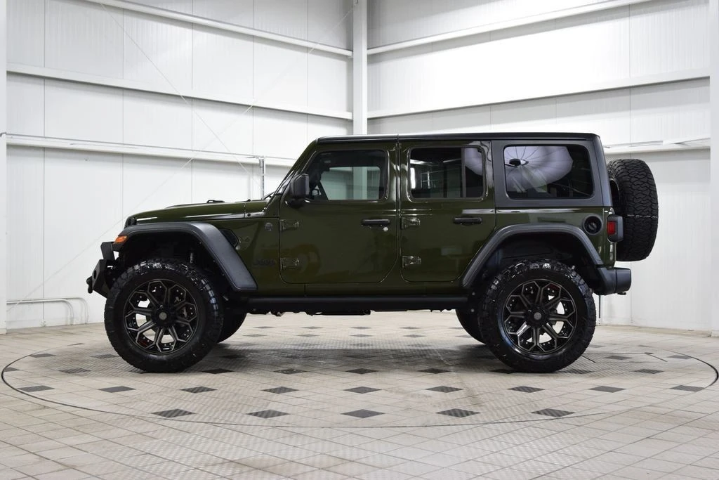 2024 Jeep JL Wrangler - Image 4 of 31
