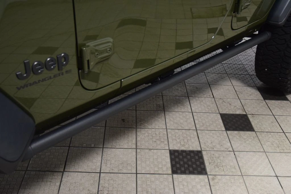 2024 Jeep JL Wrangler - Image 27 of 31