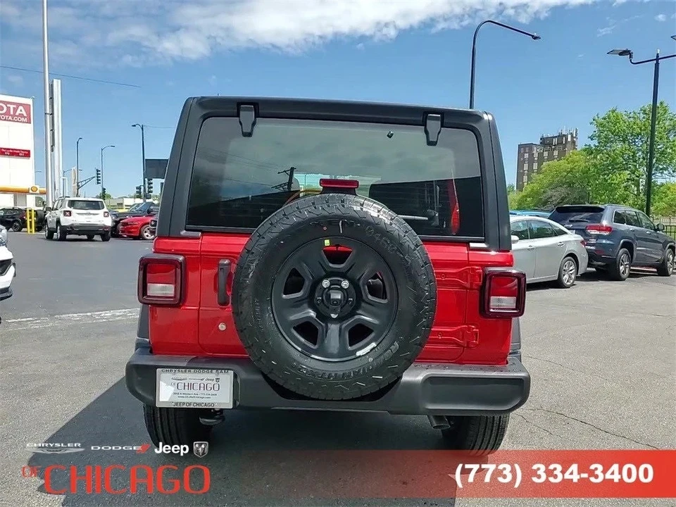 2024 Jeep JL Wrangler - Image 8 of 21