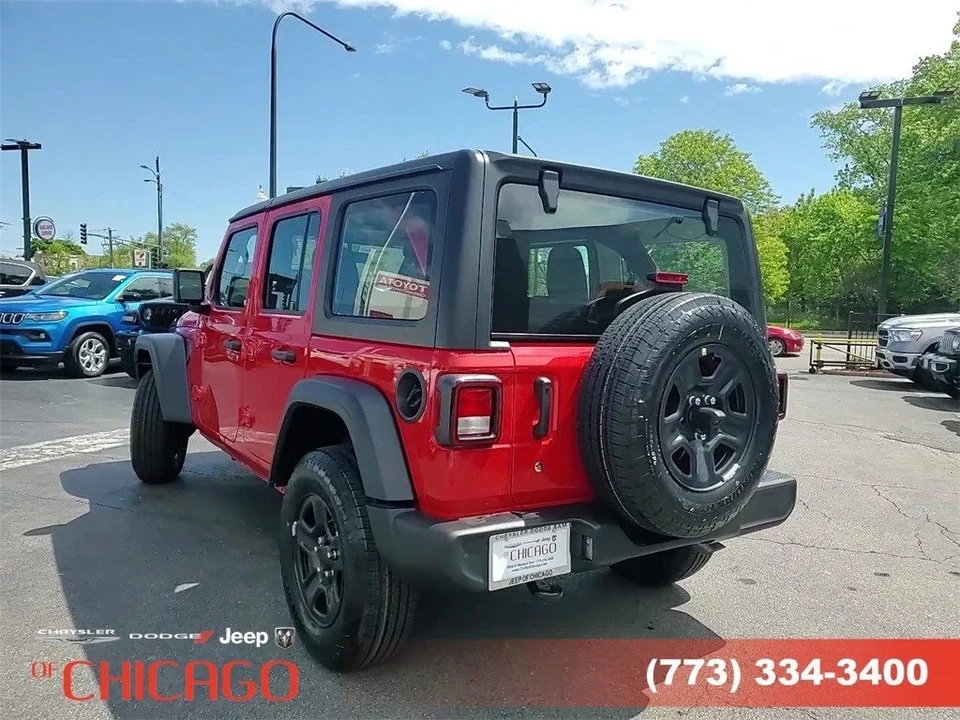 2024 Jeep JL Wrangler - Image 9 of 21
