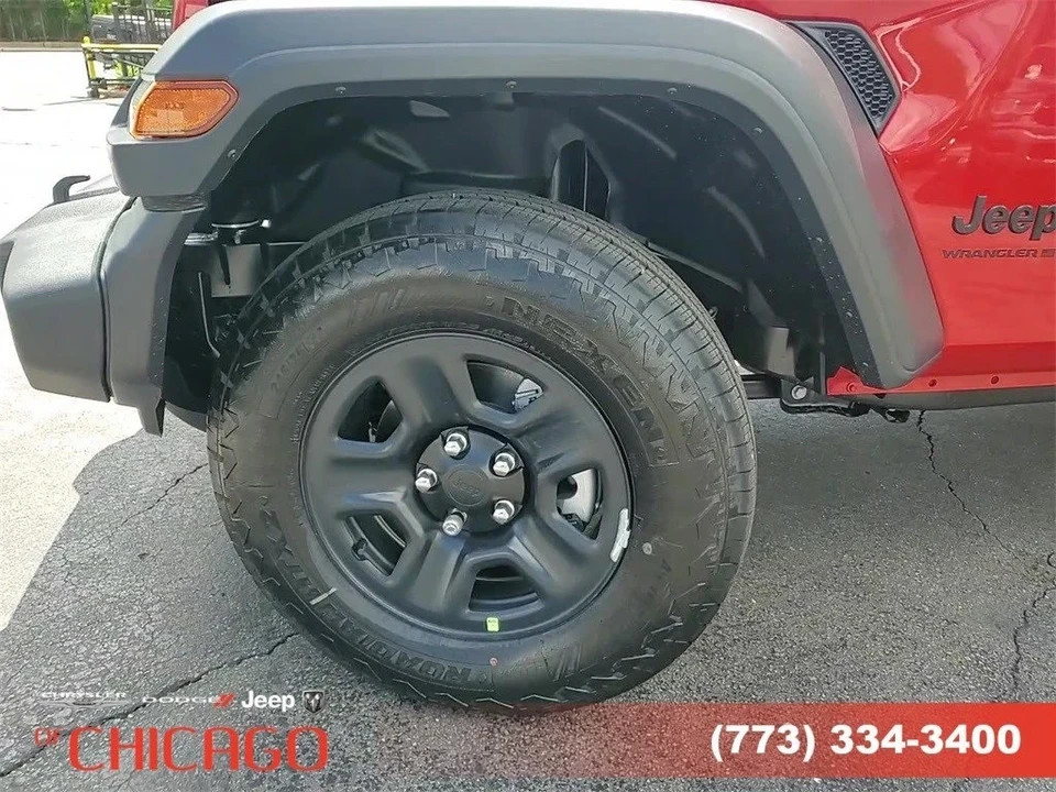 2024 Jeep JL Wrangler - Image 11 of 21