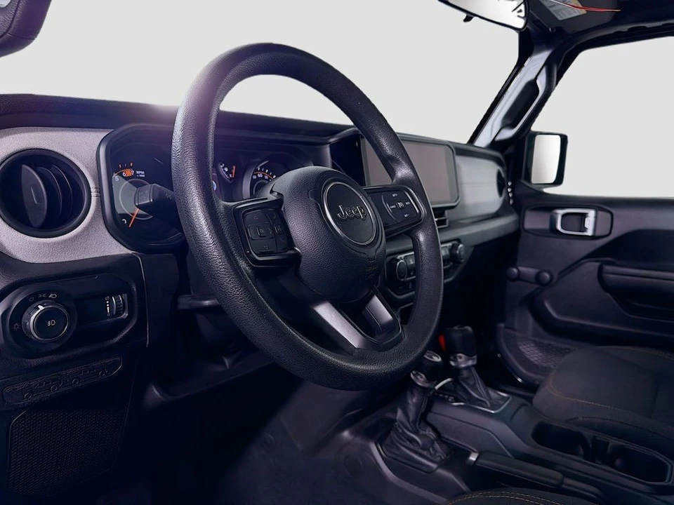 2024 Jeep JL Wrangler - Image 10 of 31
