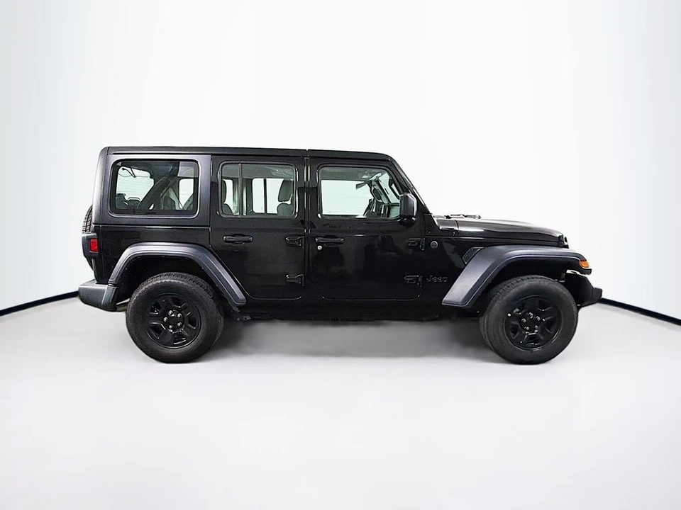 2024 Jeep JL Wrangler - Image 8 of 31