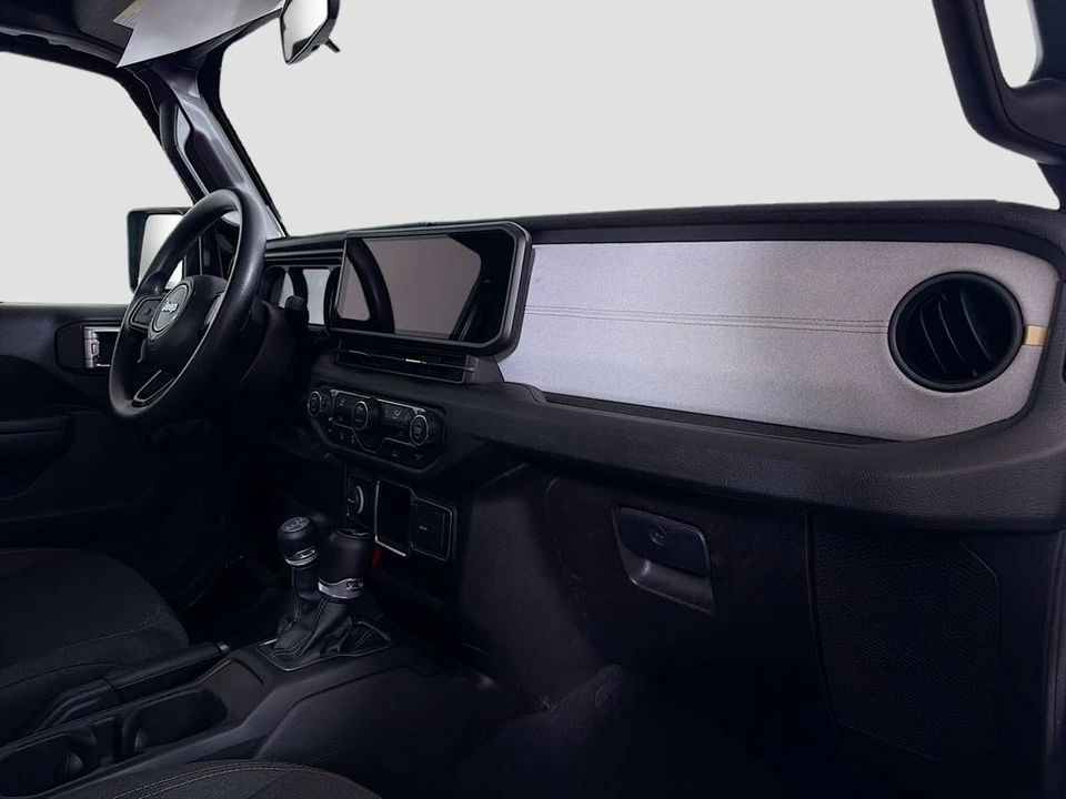 2024 Jeep JL Wrangler - Image 29 of 31