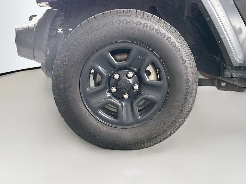 2024 Jeep JL Wrangler - Image 30 of 31