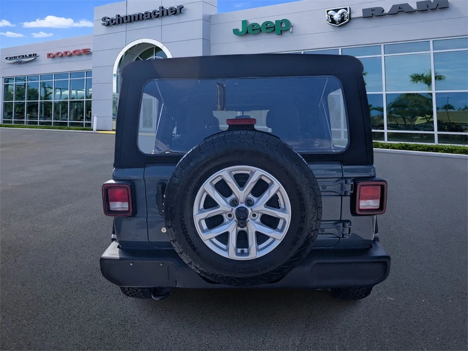 2024 Jeep JL Wrangler - Image 6 of 12