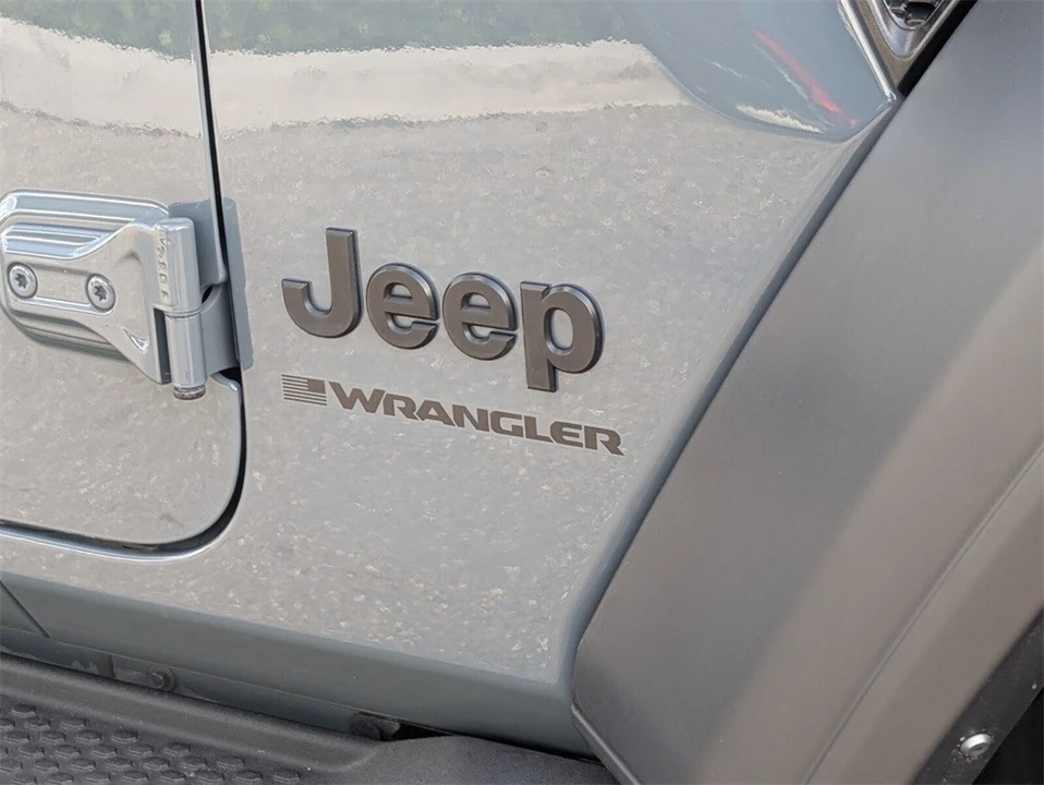 2024 Jeep JL Wrangler - Image 10 of 12