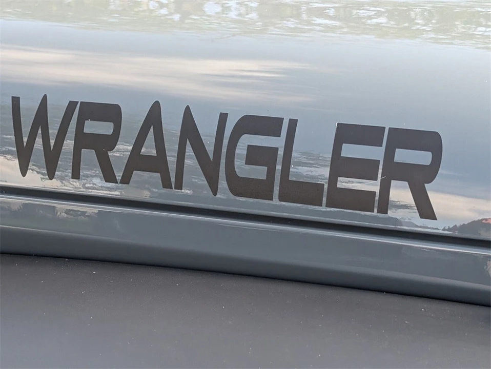 2024 Jeep JL Wrangler - Image 11 of 12