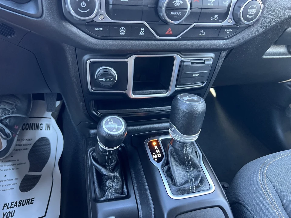2024 Jeep JL Wrangler - Image 14 of 18