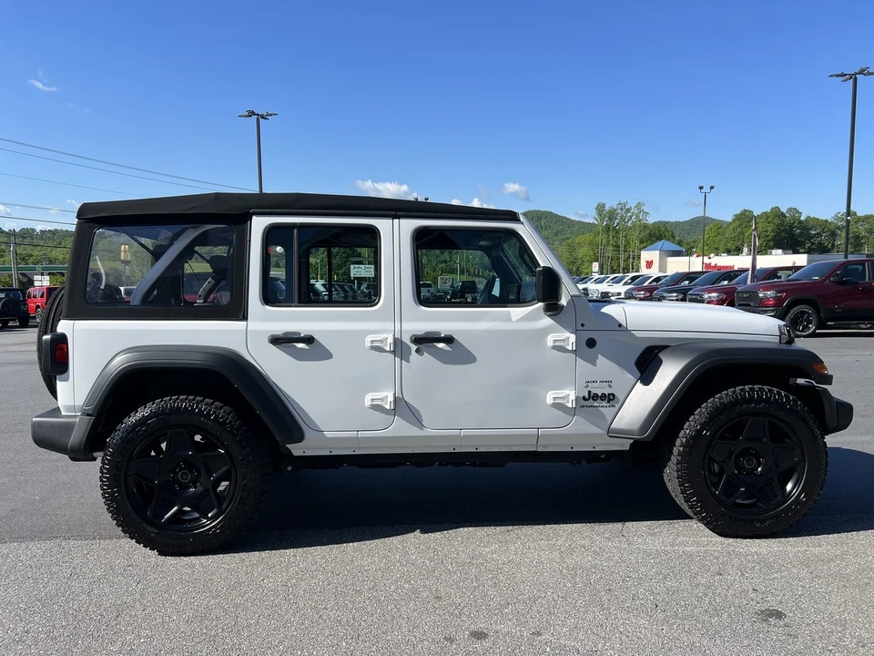 2024 Jeep JL Wrangler - Image 4 of 18