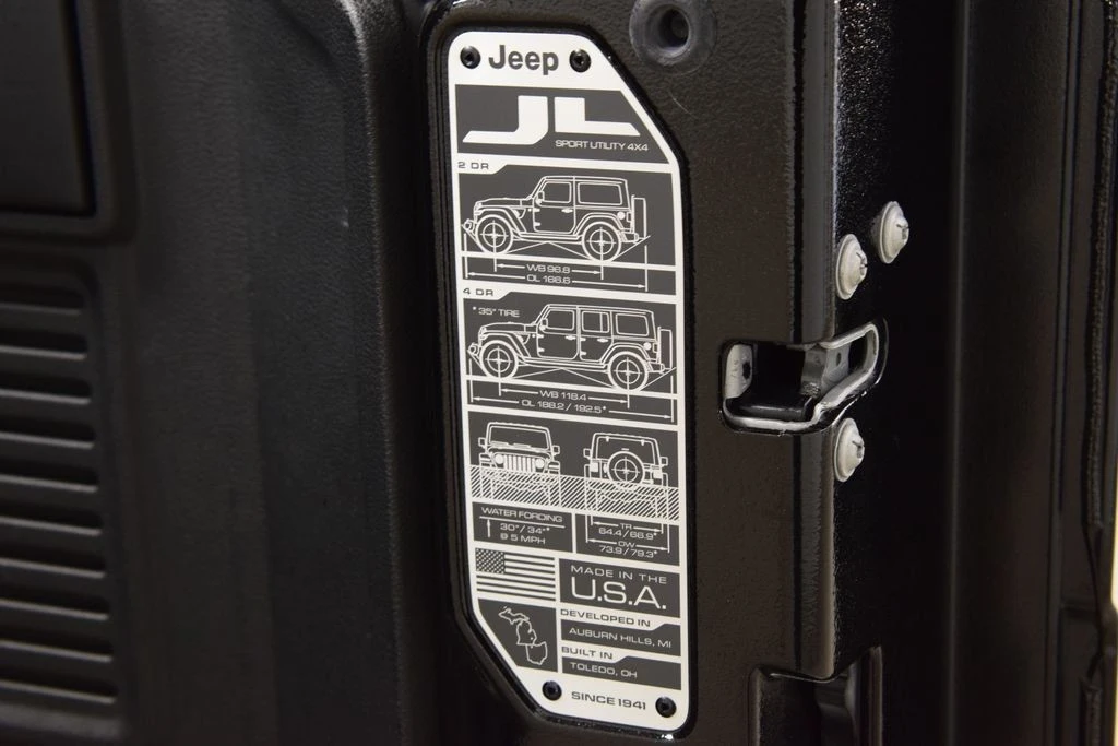 2024 Jeep JL Wrangler - Image 21 of 31