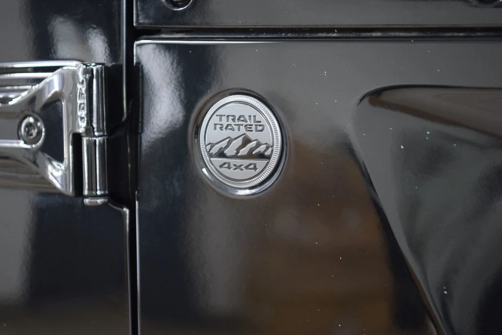 2024 Jeep JL Wrangler - Image 14 of 31