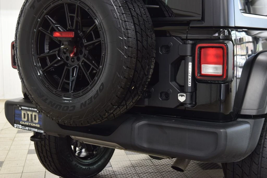 2024 Jeep JL Wrangler - Image 18 of 31