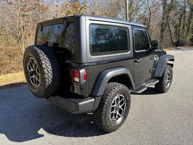 2024 Jeep JL Wrangler - Image 6 of 12